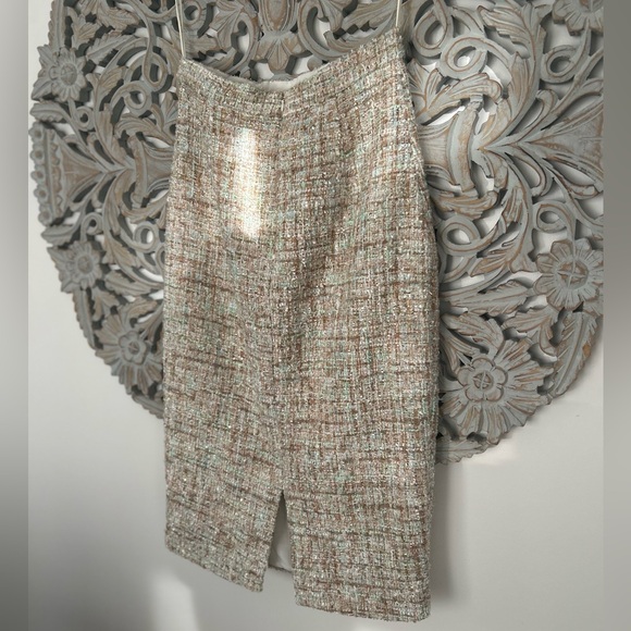 ISO Badgley Mischka mid-lend Pleated Skirt - Size 2, Elegant & Chic - Picture 7 of 10